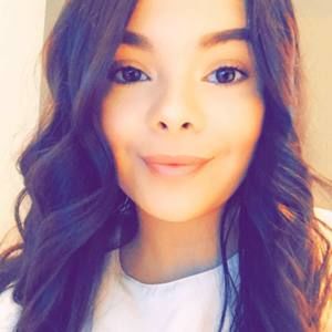 Meet your Posher, Angelica